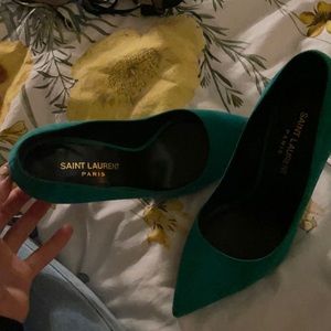 Yves Saint Laurent green heel made lightl worn